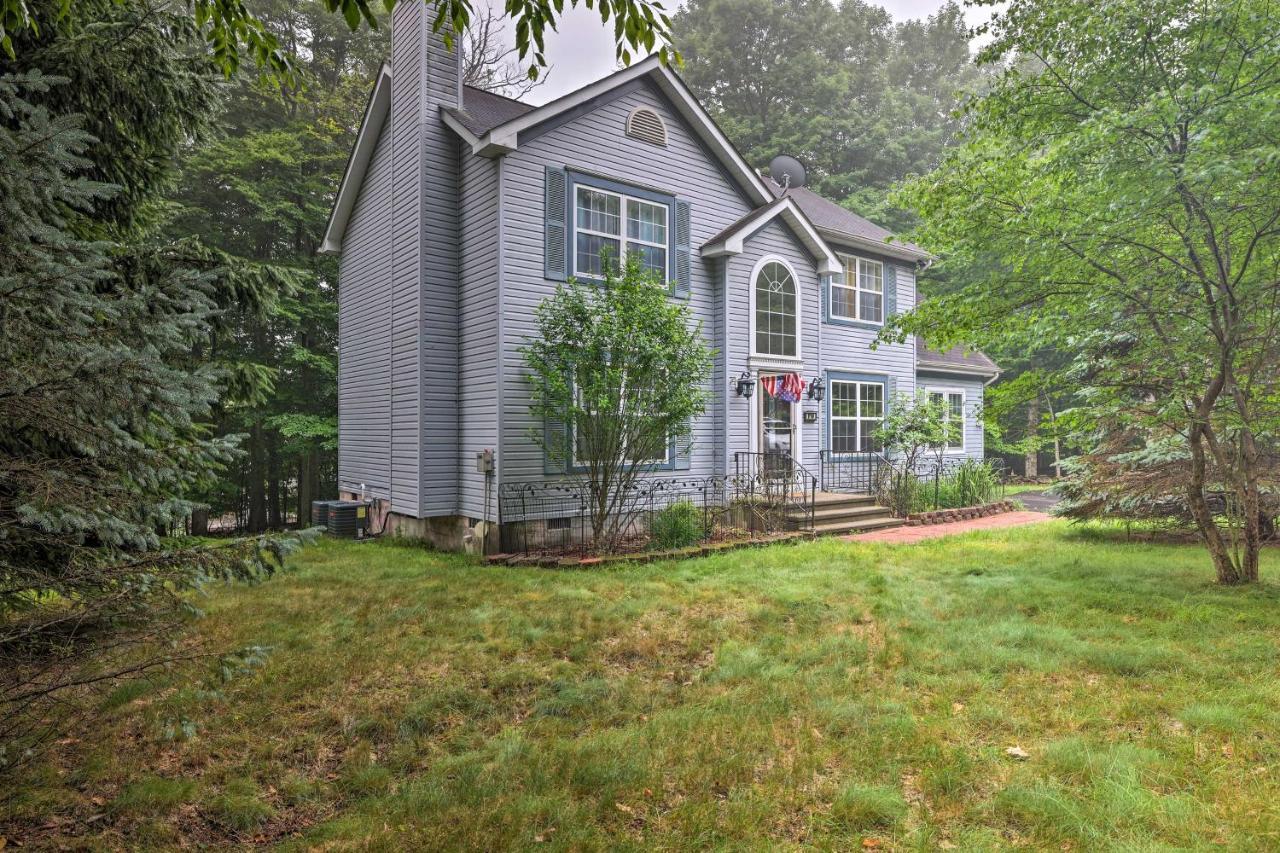 Spacious Tobyhanna Home With Lake Access And Fire Pit! エクステリア 写真